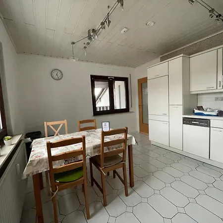 Parkplatz, Einzelbetten, 2 X 55 Zoll Tvs, Balkon, Glasfaser Wi-fi 1000 Mbit, Homeoffice Apartamento Rodenbach (Main-Kinzig)